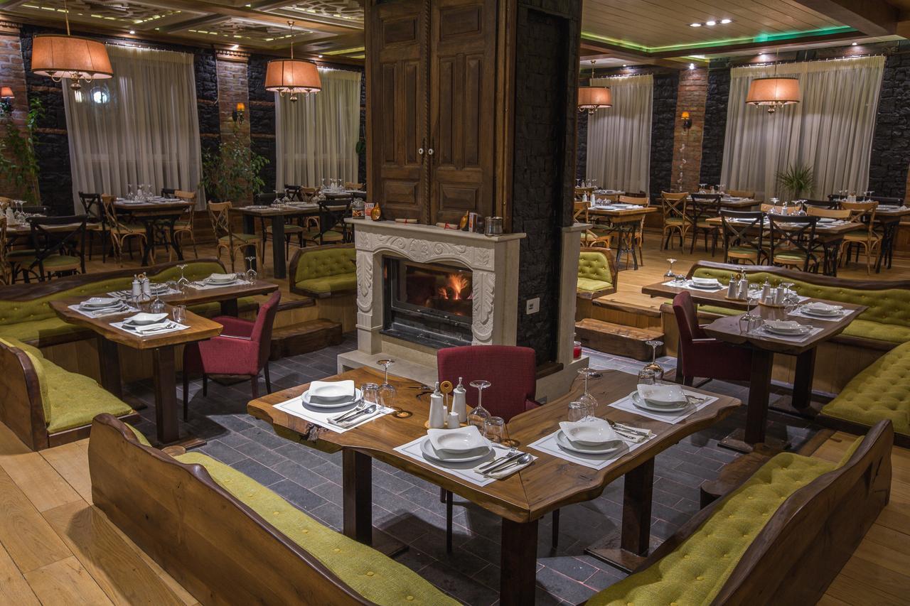 "L'Art De Vivre" Resort Korce Ruang foto