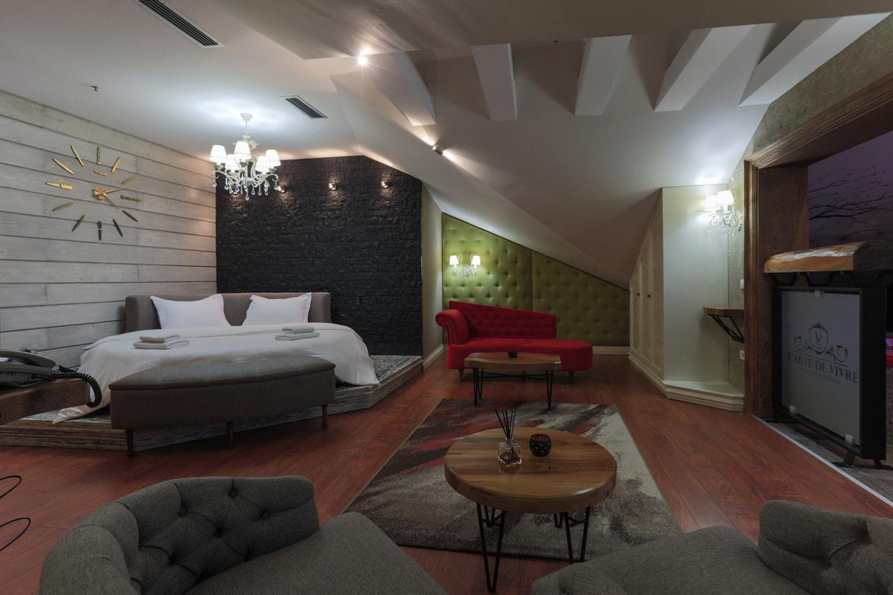"L'Art De Vivre" Resort Korce Bagian luar foto