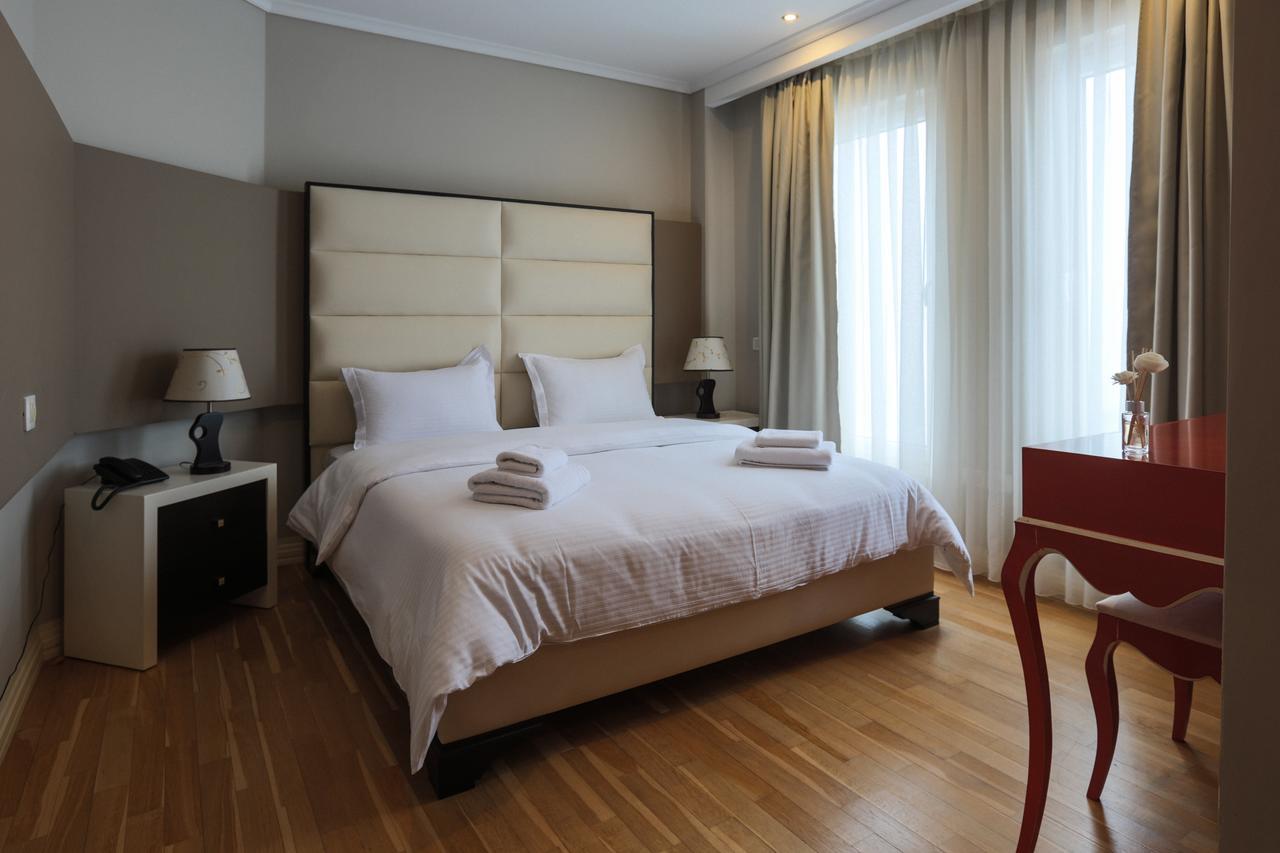 "L'Art De Vivre" Resort Korce Bagian luar foto