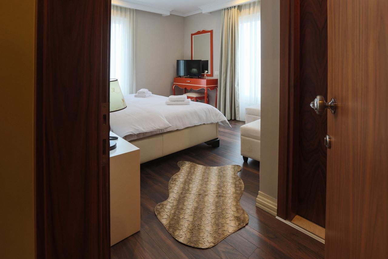 "L'Art De Vivre" Resort Korce Bagian luar foto