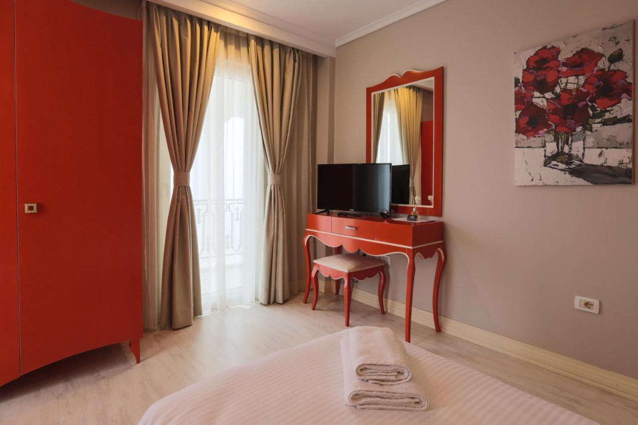 "L'Art De Vivre" Resort Korce Bagian luar foto