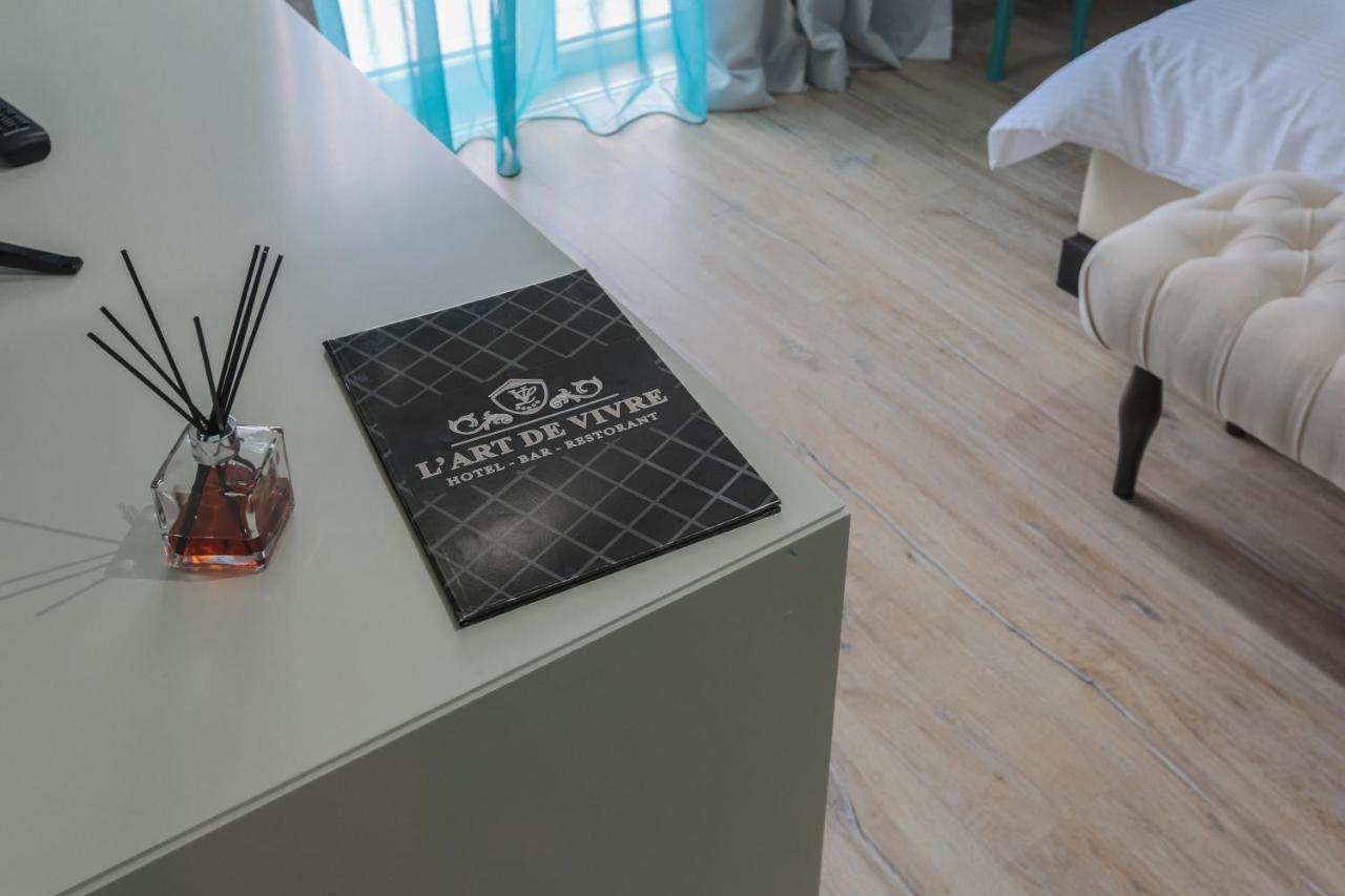 "L'Art De Vivre" Resort Korce Bagian luar foto